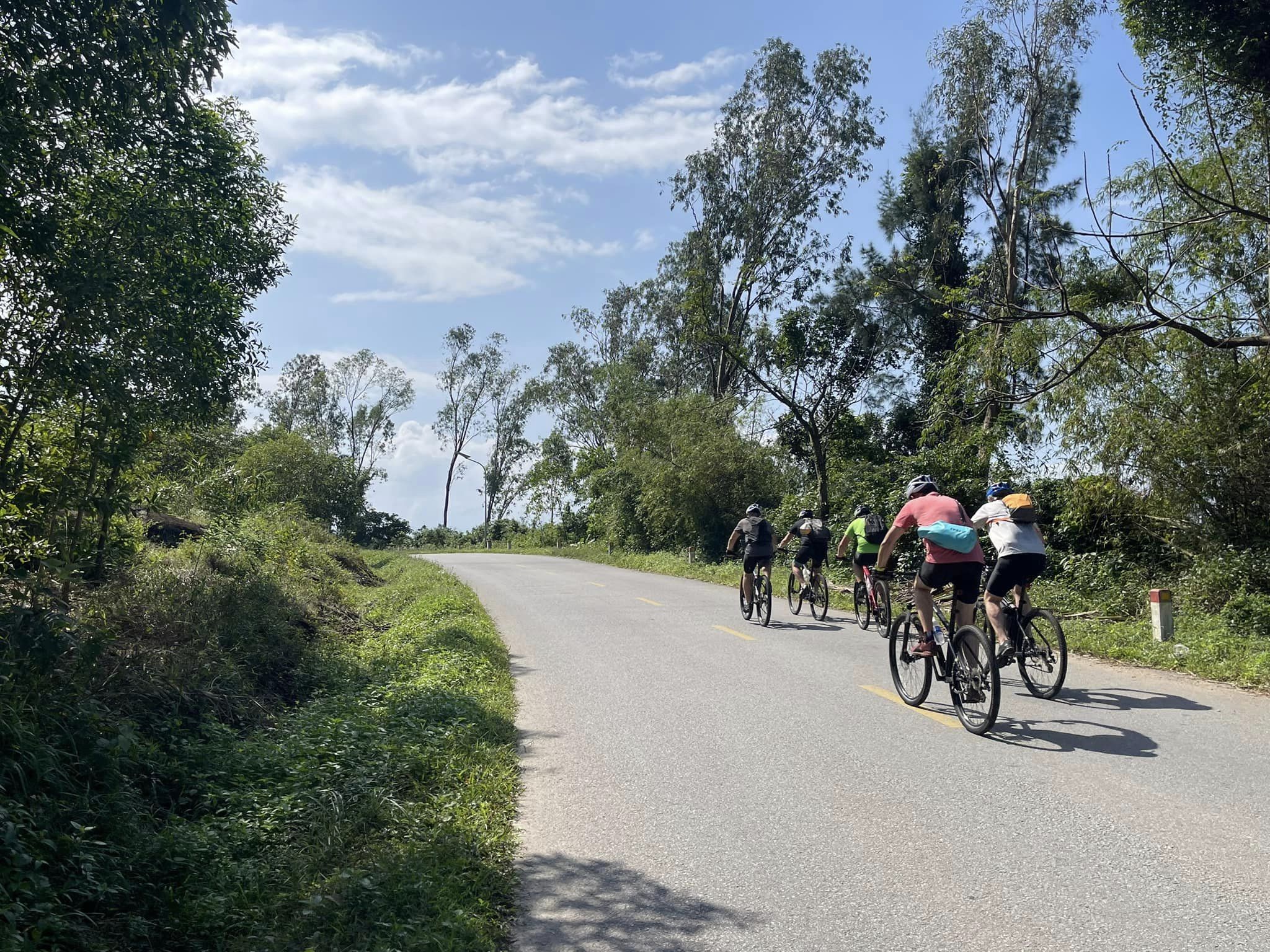 Best Vietnam Cycling Northeast Tour 15 Days